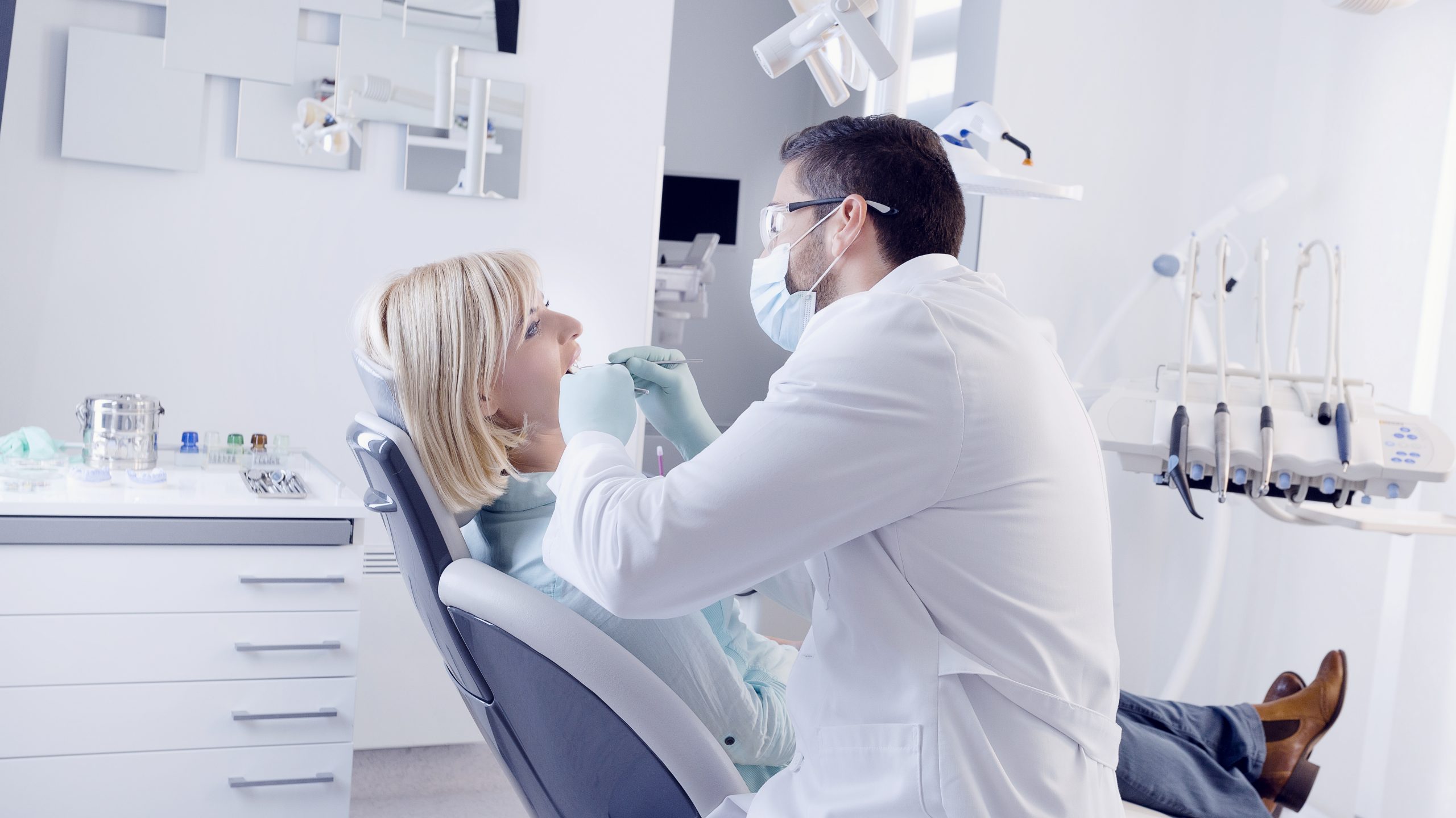 Dentist in Haltom City, TX